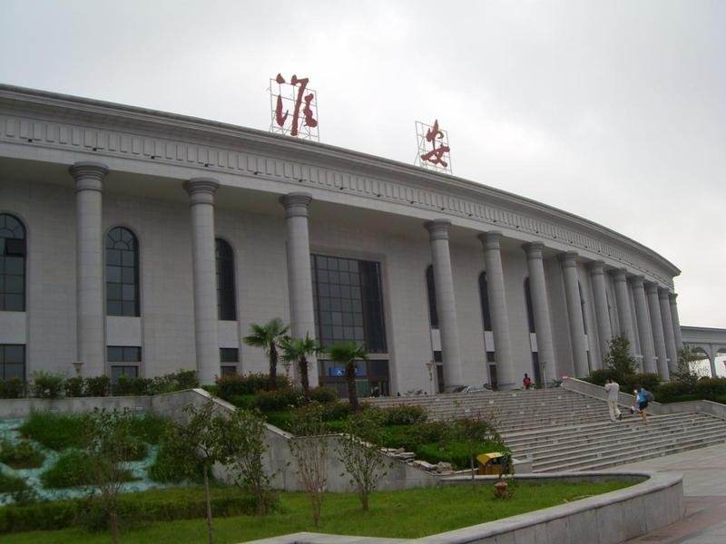 淮安火车站使用金锐氟碳铝单板案例